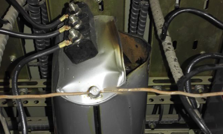 低壓補償的并聯電容器為什么會鼓