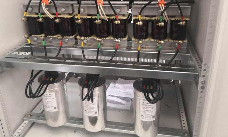 簡單介紹低壓電力電容器電壓的選擇