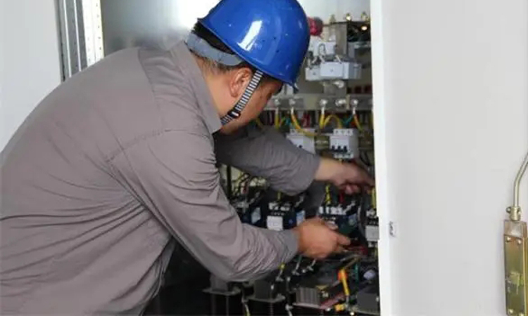 電力電容器保險損壞引起的事故分析2 電力電容器保險損壞引起的事故分析2