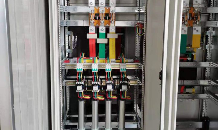 低壓電容器異常發(fā)熱的原因和解決方案2
