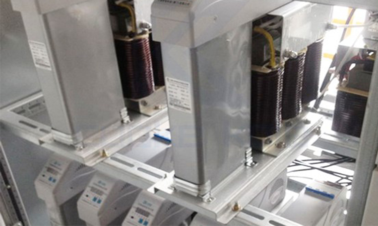 智能電容器無功補償?shù)募夹g(shù)優(yōu)勢