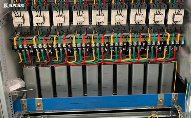 無功補償電容器