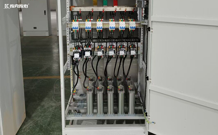 無功功率補償裝置