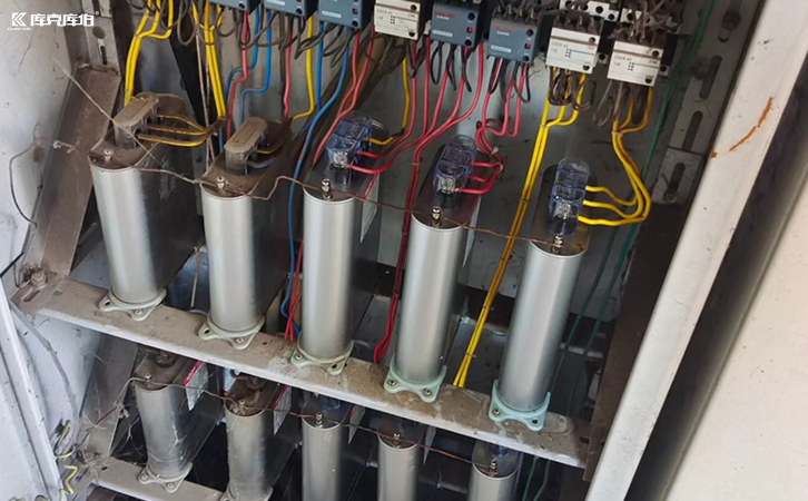 無功補償電容器