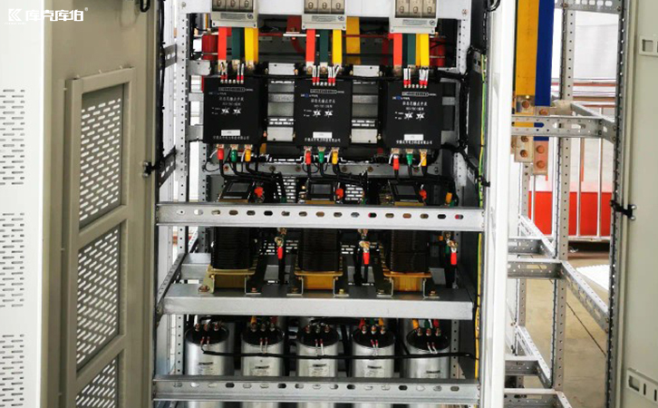 晶閘管投切開關