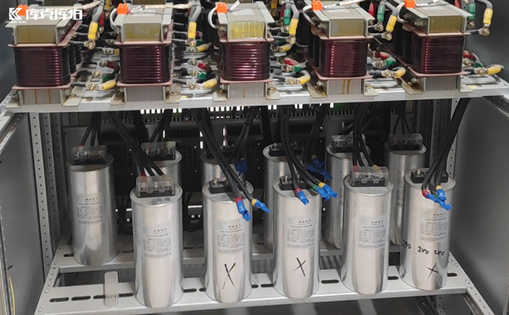 自愈式低壓并聯(lián)電容器