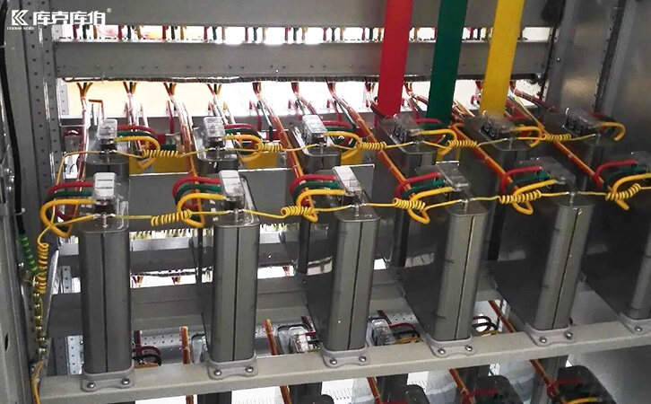 自愈式低電壓并聯電容器