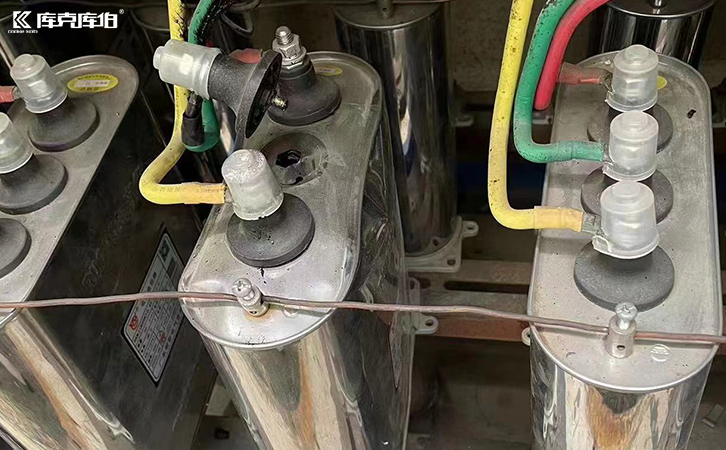 無功補償電容器