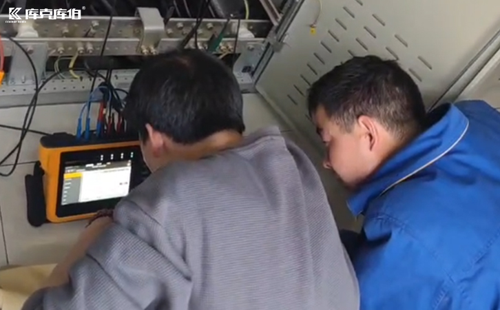 低壓電力電容器