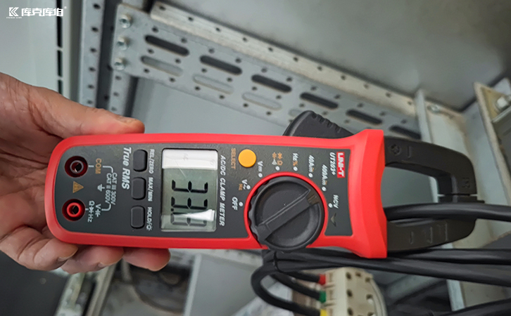 無功補償電容器