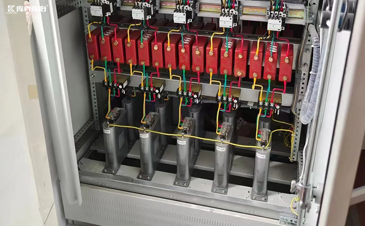 無功補償電容器